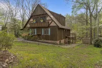 Lake Home on Lake Gaston!!