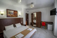 Hotel Samson - 3 星級