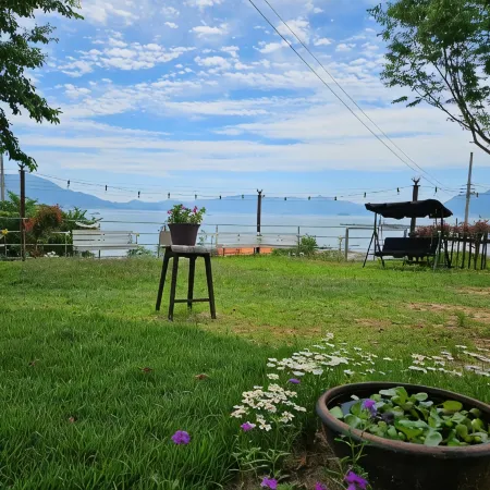 Namhae Rainbow Pension