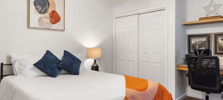 Lakeside Clemson Condo With 4K/Surround Sound/Xbox/Coffee Bar/Private Bathrooms Hoteles en Condado de Oconee