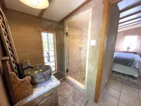 Historic Southern Utah Cottage- 20 miles to Zion National Park - 4-Star