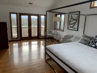 Beautiful Mountain House with amazing views 11min from Mountain Creek & Warwick - 4성급