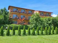 Pensiune Safrane - Homestays