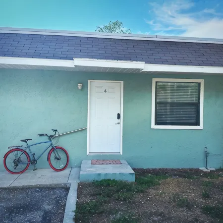 Bikes, Beaches and Quaint Floridian Downtowns