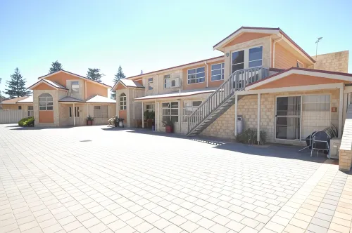 Esperance Foreshore Apartments - Parkplatz