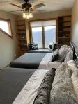 Cozy Cottage with beautiful Mountain View’s - close to wineries - Mountain view