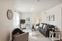 Near Lanc Attractions + Toy Room - 4-Star