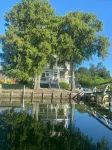 A Fishing and Swimming Paradise . Top Tier Lakeside House to Enjoy - Wifi