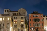 Luxury Venetian Rooms - Pensionaatit