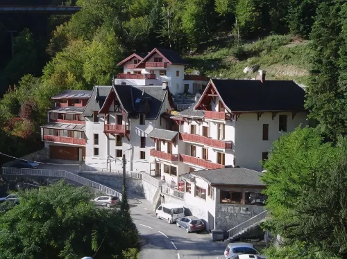 Hotel les Chalets - parking