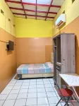 Zevania Guest House Syariah - Homestay