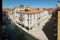 Residenza Venezia | Una Esperienze