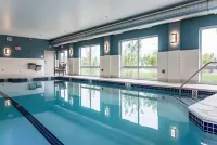 Holiday Inn Express & Suites Allen Park Hotels in Allen Park
