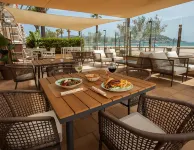 Hotel Monterrey Roses by Pierre & Vacances Hôtels à : Empuriabrava