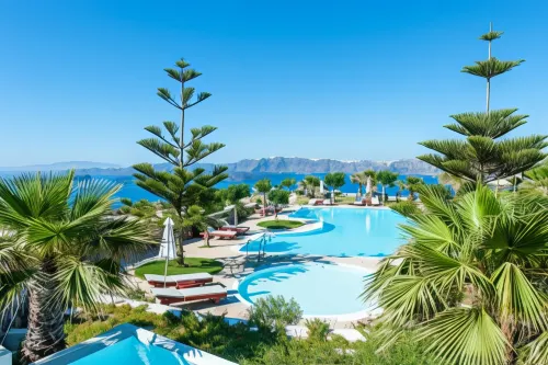 Maison des Lys - Luxury Suites Hotels in Thira