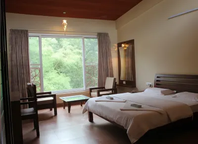 Nikhara Estate and Resort 만자라바드 포르 사클쉬퓨라 주변 호텔