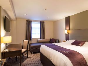 Premier Inn Chichester South (Gate Leisure Park)