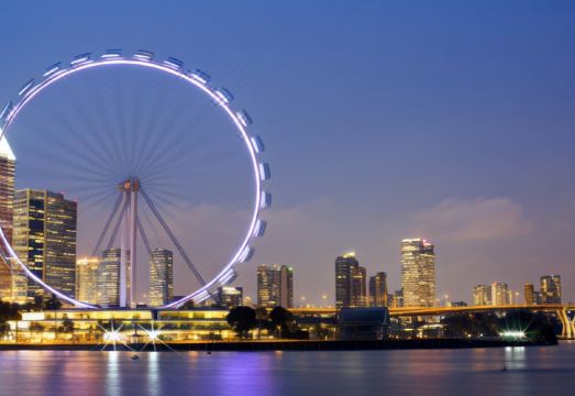 호텔 81 프리미어 할리우드 건물 외관