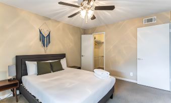 The Relaxing Suites of Midland - Housity