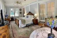 Gramercy Mansion Hotels near The Park School of Baltimore - Sugar Campus