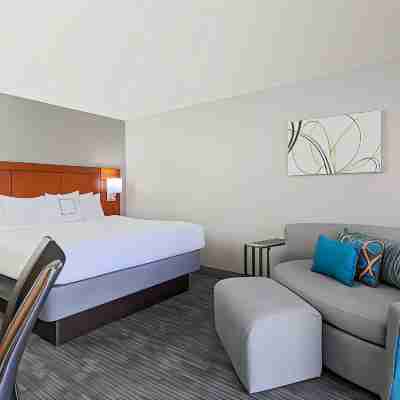 Courtyard by Marriott Monroe Airport Rooms