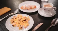 Hotel Capital with Private Wellness - sarapan