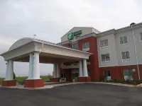 Holiday Inn Express & Suites Brookhaven