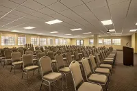GreenTree Inn & Suites Phoenix Sky Harbor