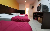 Rumah Tumpangan Abby Hotels in Chemor