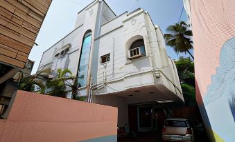 Lloyds Serviced Apartments,Krishna Street,T Nagar