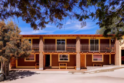 Cabañas las Gemelas Hotels near Copper Canyon