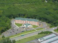 Hilton Garden Inn Mystic/Groton Hotels in Ґротон