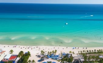 The Reef Playacar Beach Resort & Spa-Optional All Inclusive