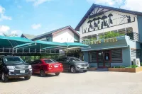 Ultimate Hotel Hotels in Ngleshi Amanfro