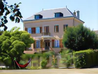 Le Clos des Tanneurs Hotels in Saint-Jean-d'Ardières