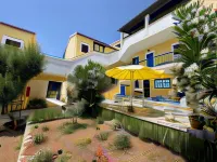 Sunflower Apartments & Studios
