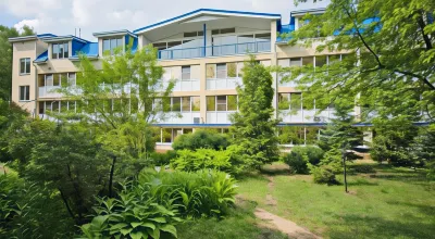 Golubaya Volna Hotel