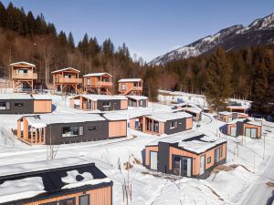 Modern Chalet with Air Conditioning