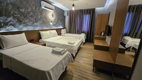 Rever Hotel