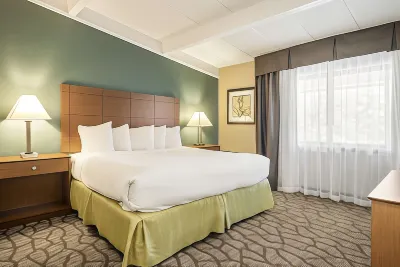 AmericInn by Wyndham Grand Rapids Airport North Hotels in Cascade