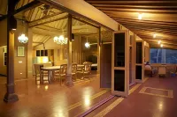 Limasan Village Hotel a Donorojo