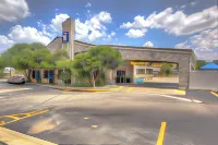 Motel 6 San Antonio, TX - Northwest Medical Center Hotels in San Antonio