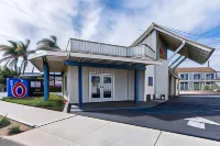 Motel 6 Oceanside, CA – Marina