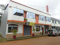 Hotel Flor Del Campo