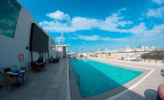 Sunday Luxury Downtown Adliya Formerly Jewel Hotel