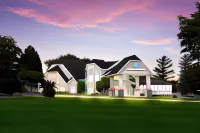 Best Western Harbour Pointe Lakefront - Parvekkeita