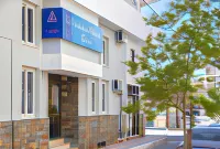 Naiades Marina Hotel