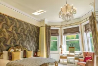 Derby Manor Hotels in Boscombe