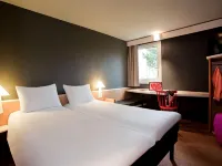 Ibis Provins Hotel a Gouaix