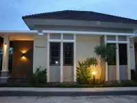Luxio Hotel Sorong Hotel dekat SALIWUKU MAIMO MUNA-WAKURU